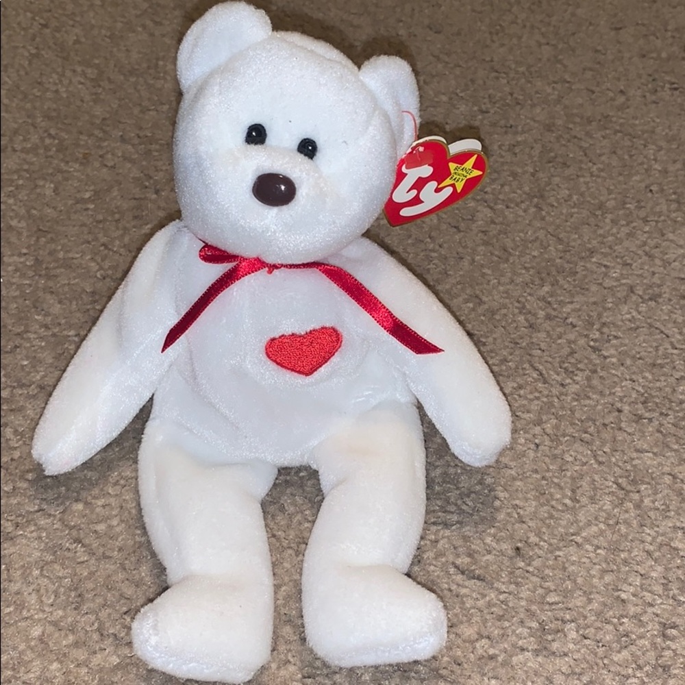 Valentino the bear with tag errors